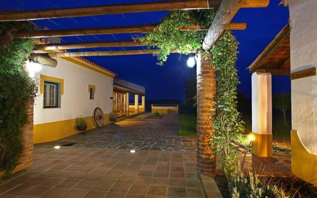 Herdade Naveterra Rural Lodge & Spa