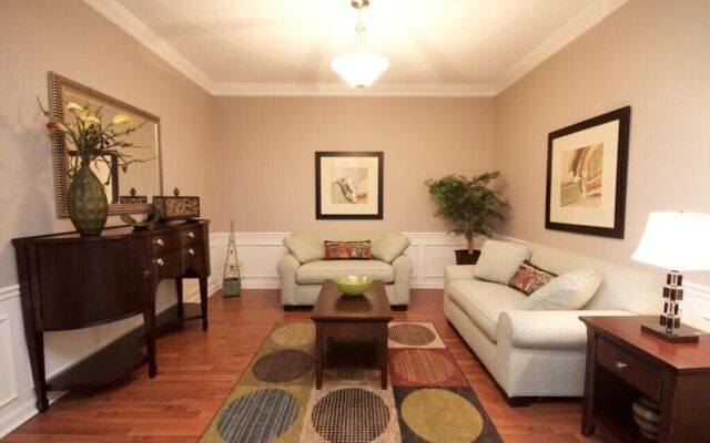 10-106 2 Bedroom Condo by RedAwning