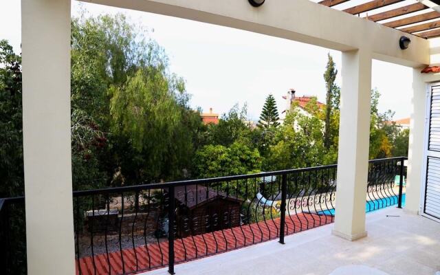 Villa Jasmine by Amy Villas