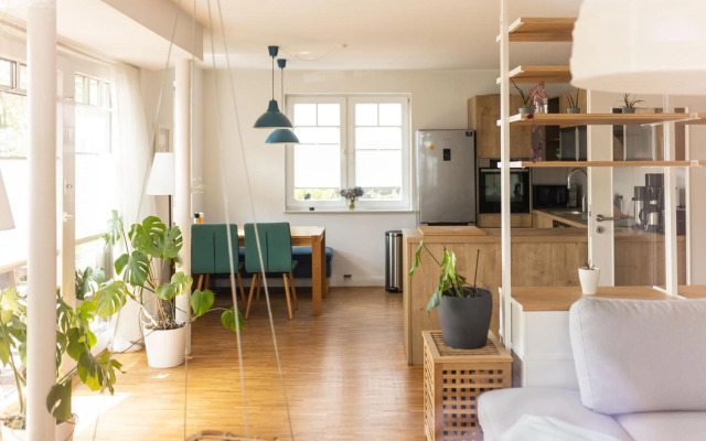 Schöne, geräumige, sonnige Wohnung Old Innenstadt