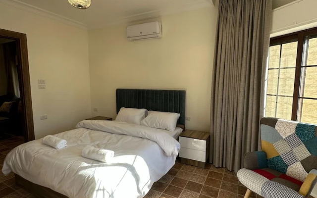 10 Antica Jabal Al Lweibdeh