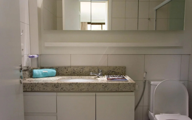 ML103 Luxuoso apartamento de 3 suítes no Mandara Lanai