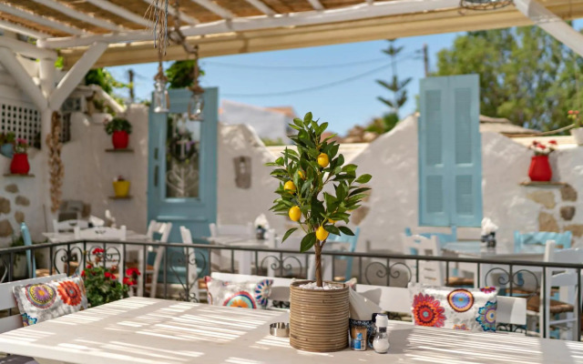Sonio Beach Hotel