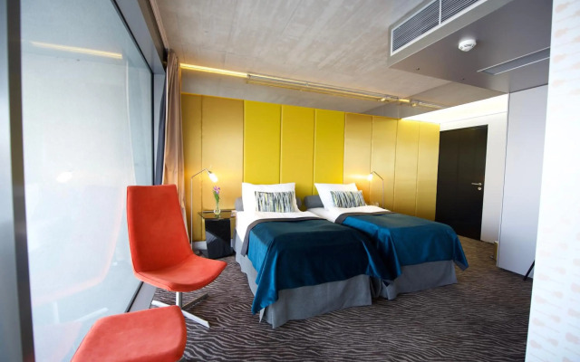 Sono Hotel