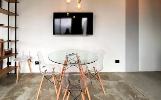 Trendy Loft With Balcony in Laureles