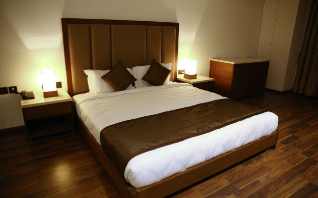 Five Petals Hotel & Banquets