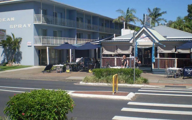 Ocean Spray Apartments Hotel