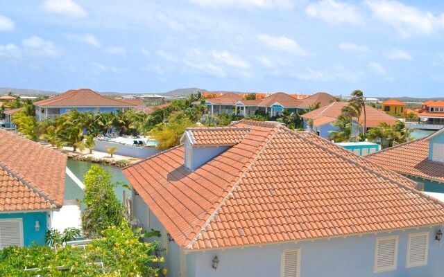 Ocean Breeze Bonaire Apartments