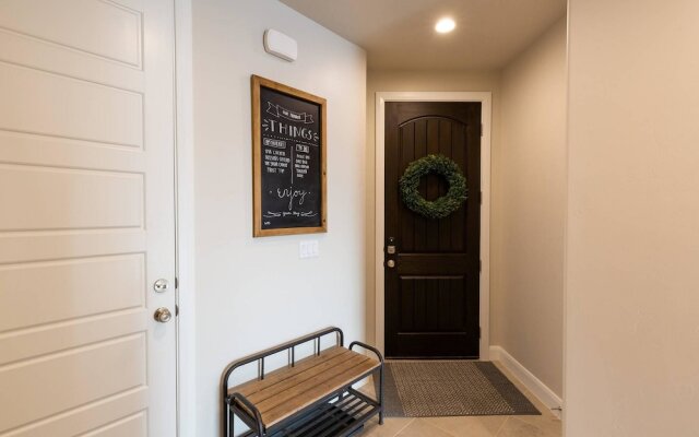 Sunset at Snow Canyon by RedAwning