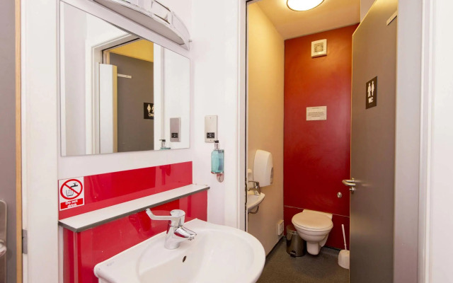 YHA Manchester - Hostel