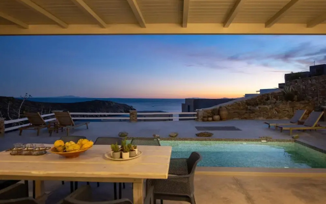 Rmos Seaside Villa A With Private Pool