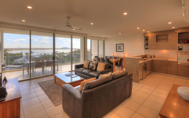 The Dunes Cotton Tree