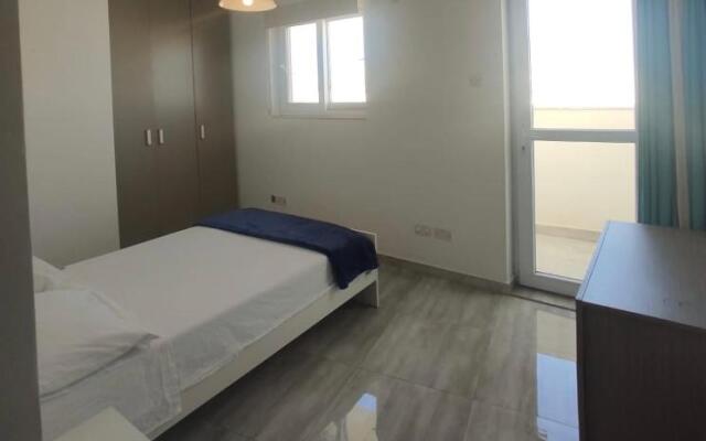 F6-1 Room 1 double bed shared bathroom in shared Flat
