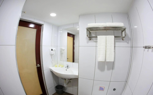City Garden Hotel