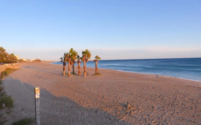 Coma-Ruga Beach Apartment