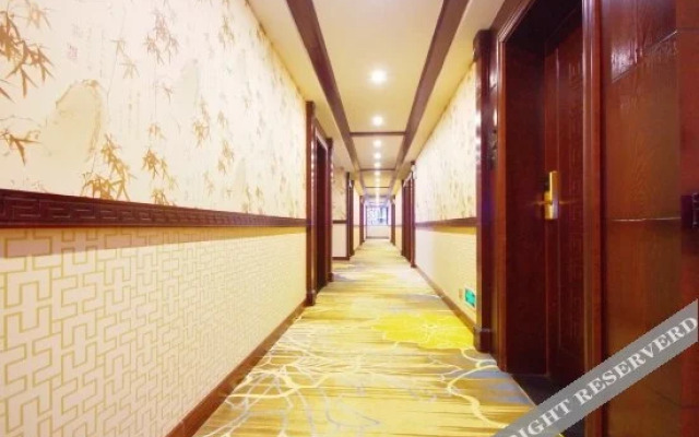 Pearl Hotel