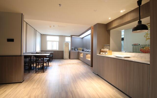 Hanting Hotel Wuhan Xianggang Road Children's Hospital