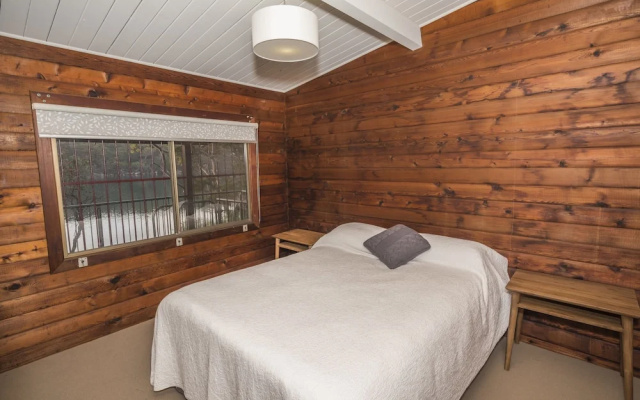 Royal National Park Cottages