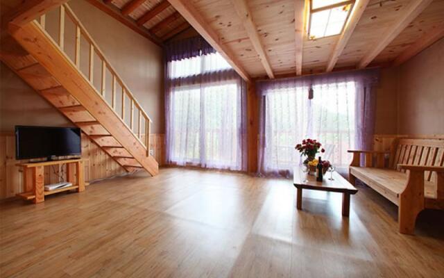 Pyeongchang Geumdang Hanok Pension