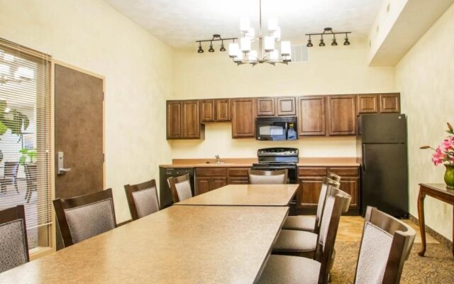 O'Fallon Suites Hotel