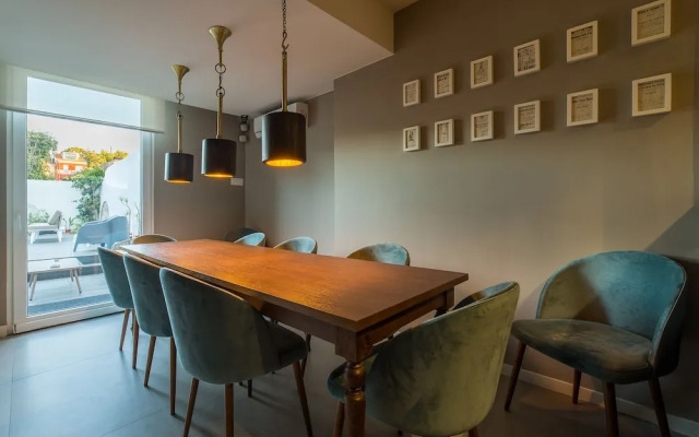 Gallery Townhouse & Home