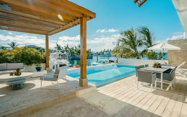 Dreamy 4BR Villa in Cap Cana s Marina