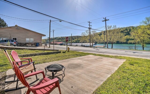 Rockaway Beach House w/ Fire Pit & River View!