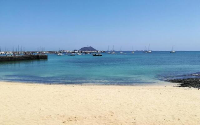 Corra Center Beach 2