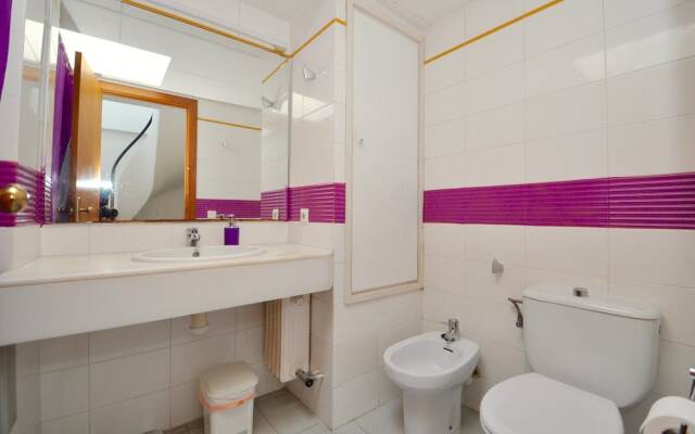 Townhouse Roger Lloretholiday