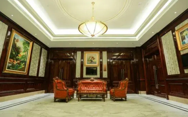 Jalon Hotel
