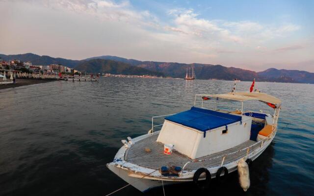 Little Gem's 2 bedrooms Sea View Home Marmaris