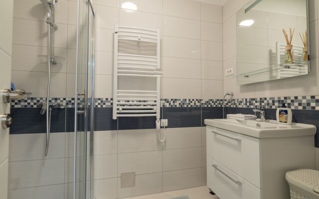 Drop In Split Suites