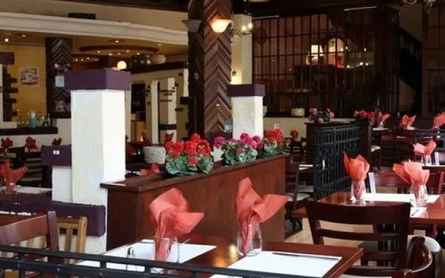 HôTEL AU DUC DE BOUILLON