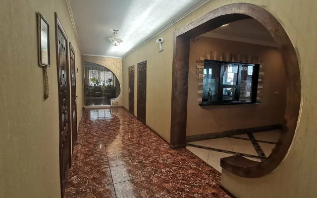 Elena Guest House