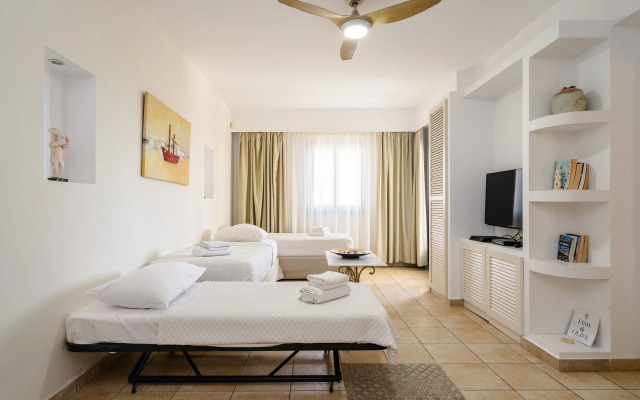 Mitos Suites