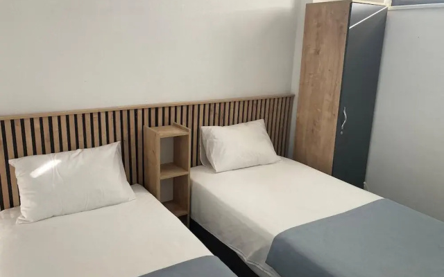 Bazyel Otel