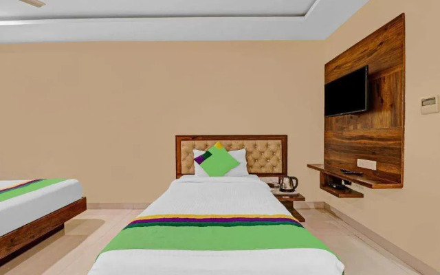 Treebo Krishnam Boutique