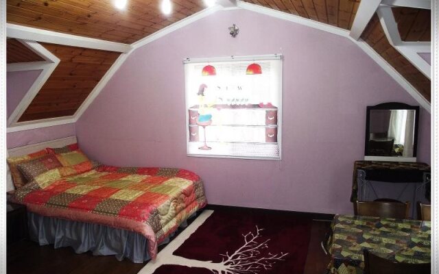Taegi Valley Pension