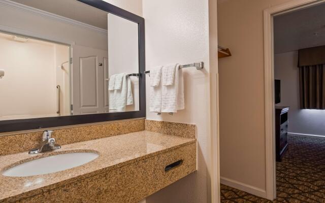 Best Western Salinas Monterey Hotel