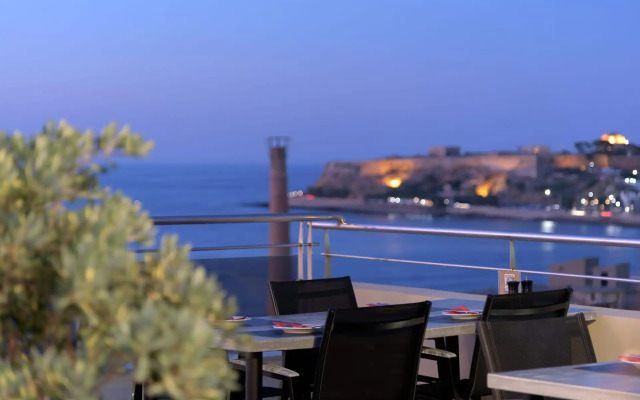 Macaris Suites and SPA