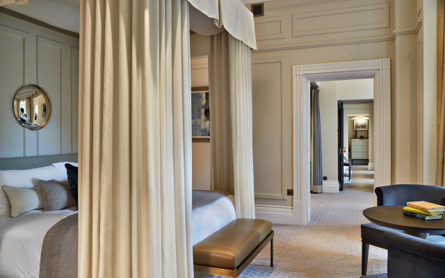 Kimpton Fitzroy London by IHG