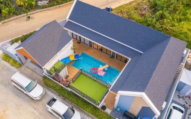 Wonder Hills Pool Villa
