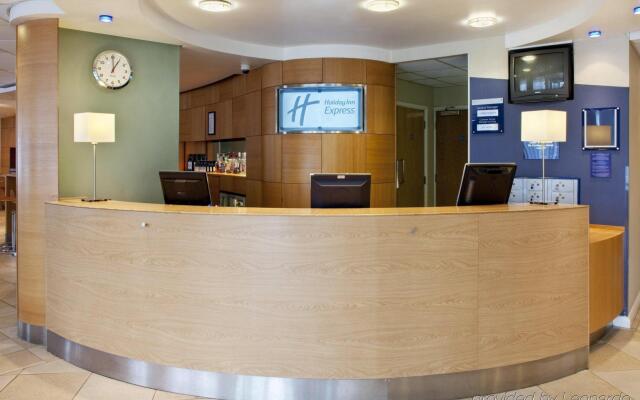 Holiday Inn Express Oxford-Kassam Stadium, an IHG Hotel