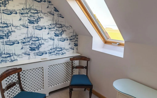 Whinstones at 4 The Villas