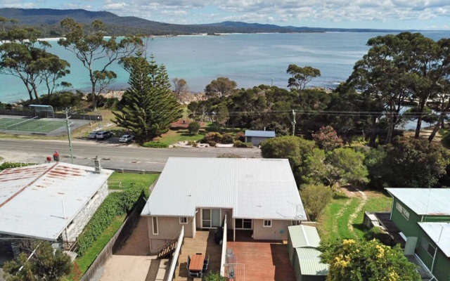 Quarterdeck Apartment