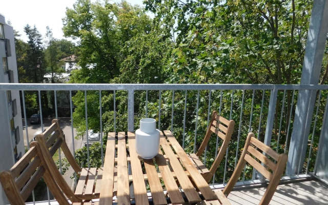 Boardinghouse by Sunton