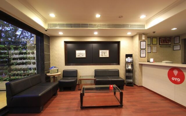 OYO Rooms Indiranagar 100 Ft Road