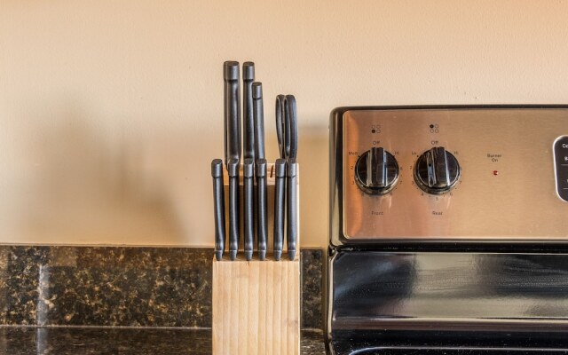 FRONTDESK 1209 Washington Ave Apts Downtown St Louis