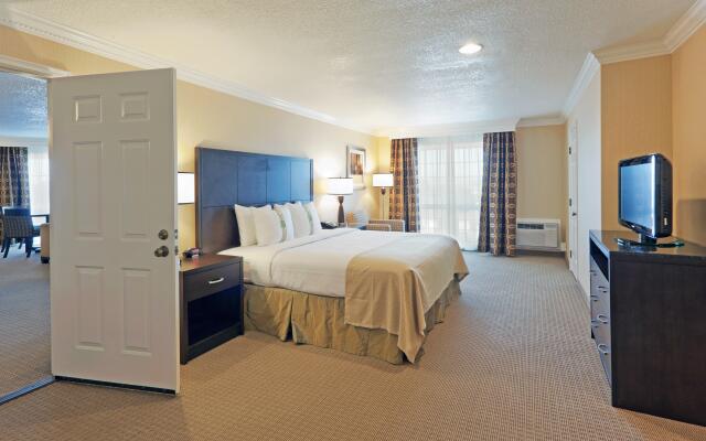 Holiday Inn Hotel & Suites San Mateo-San Francisco SFO, an IHG Hotel