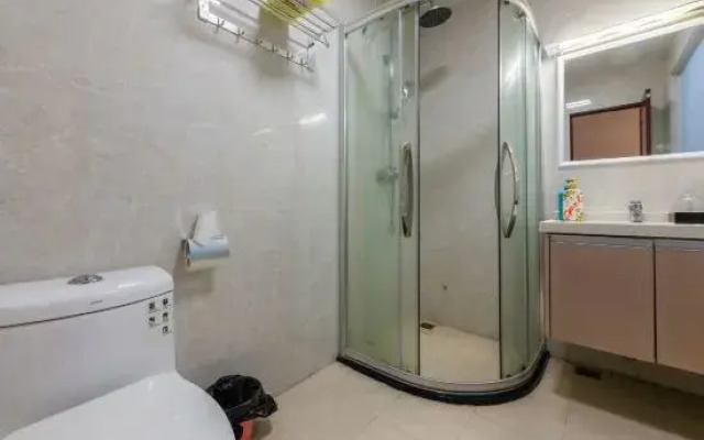 Lin Rui Apartment (Qingyuan Shunying Times Square)